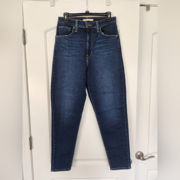 Levi's High-Waisted Mom Jeans - Picture 2 of 5